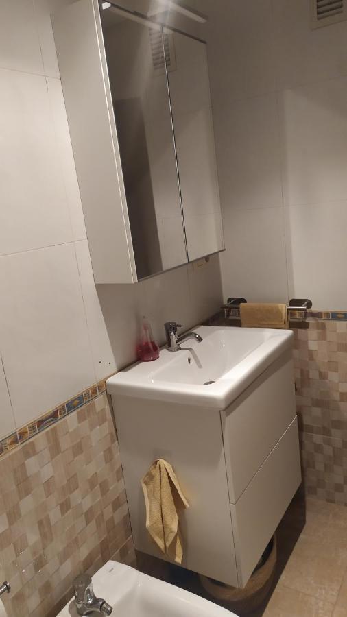 Habitaciones En Frente Del Puerto Αλμερία Εξωτερικό φωτογραφία